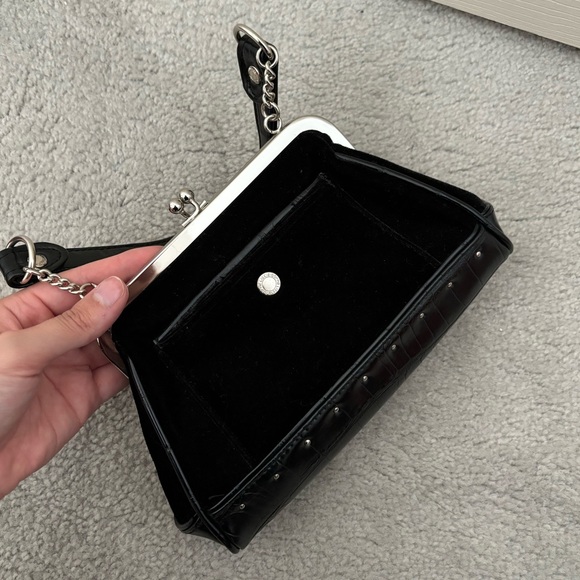 Vintage Black Purse - Picture 4 of 5